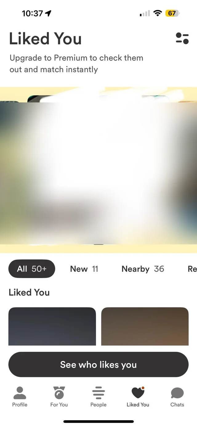 Dating-app screenshot with names and photos obscured